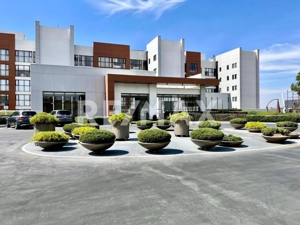 main property photo