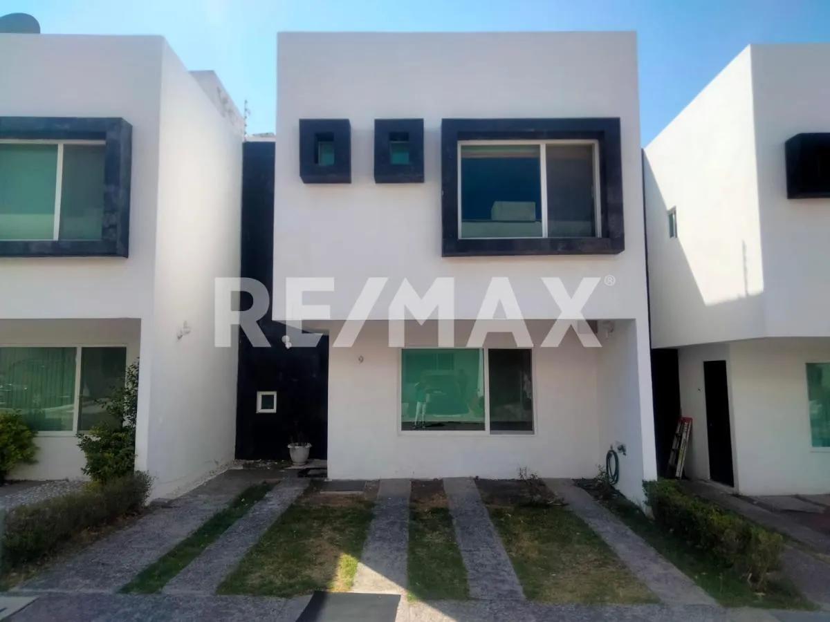 main property photo