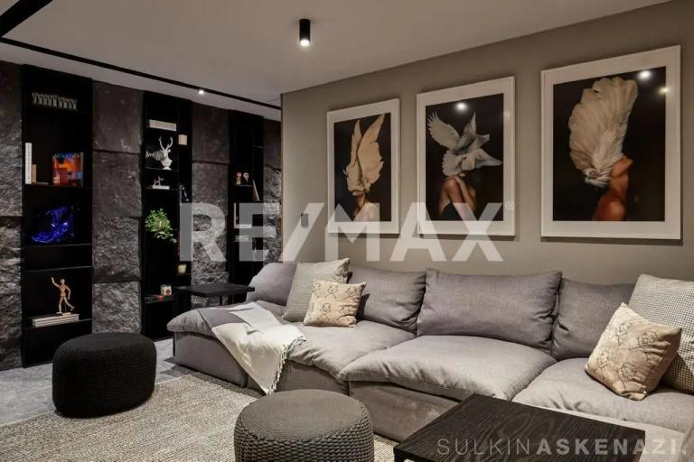 Property Image Property Image