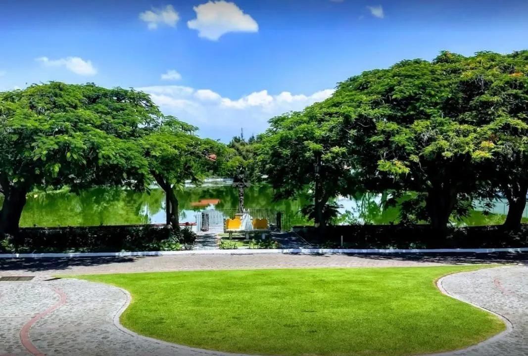 secondary property images 0