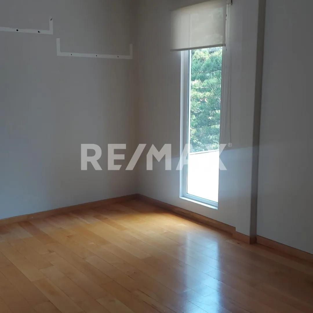 secondary property images 0