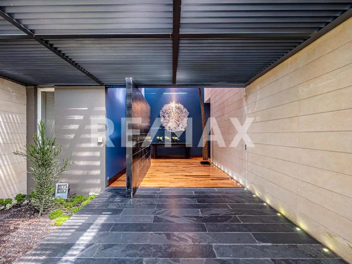 secondary property images 0