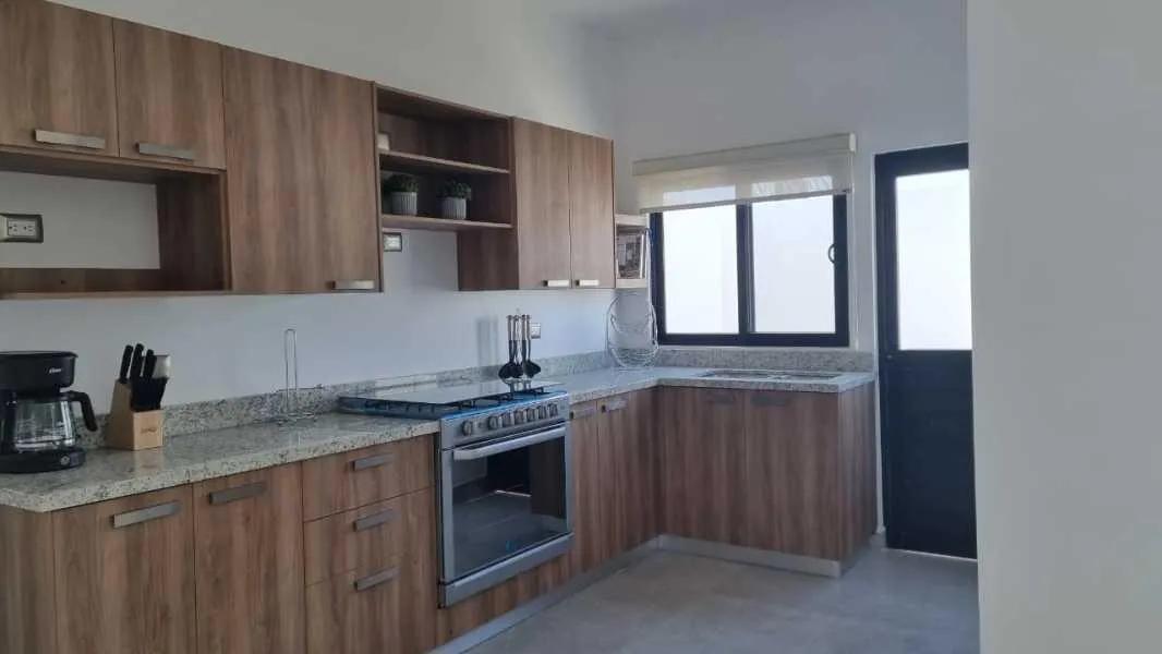 secondary property images 0