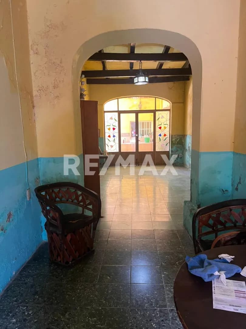 secondary property images 0