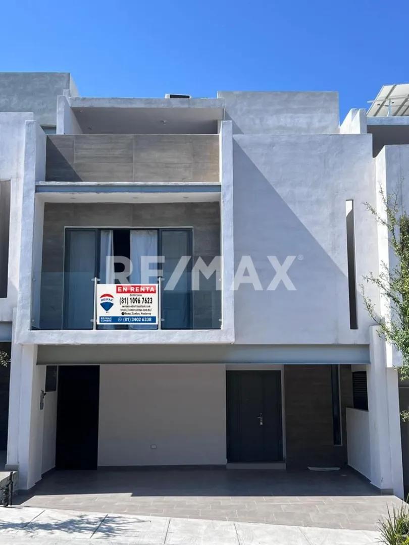 main property photo