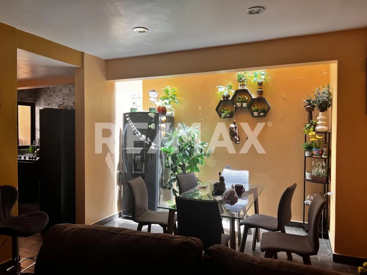 secondary property images 0