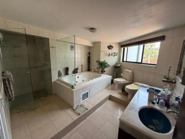 Property Image Property Image