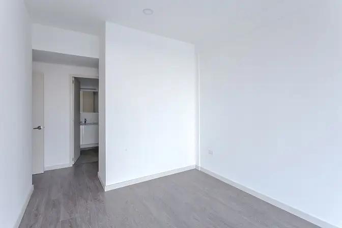 secondary property images 0