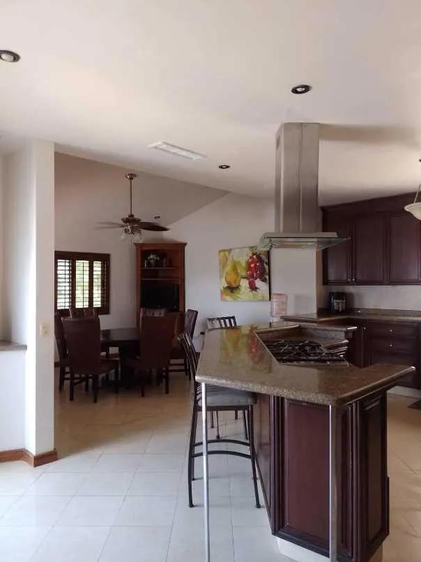 secondary property images 1