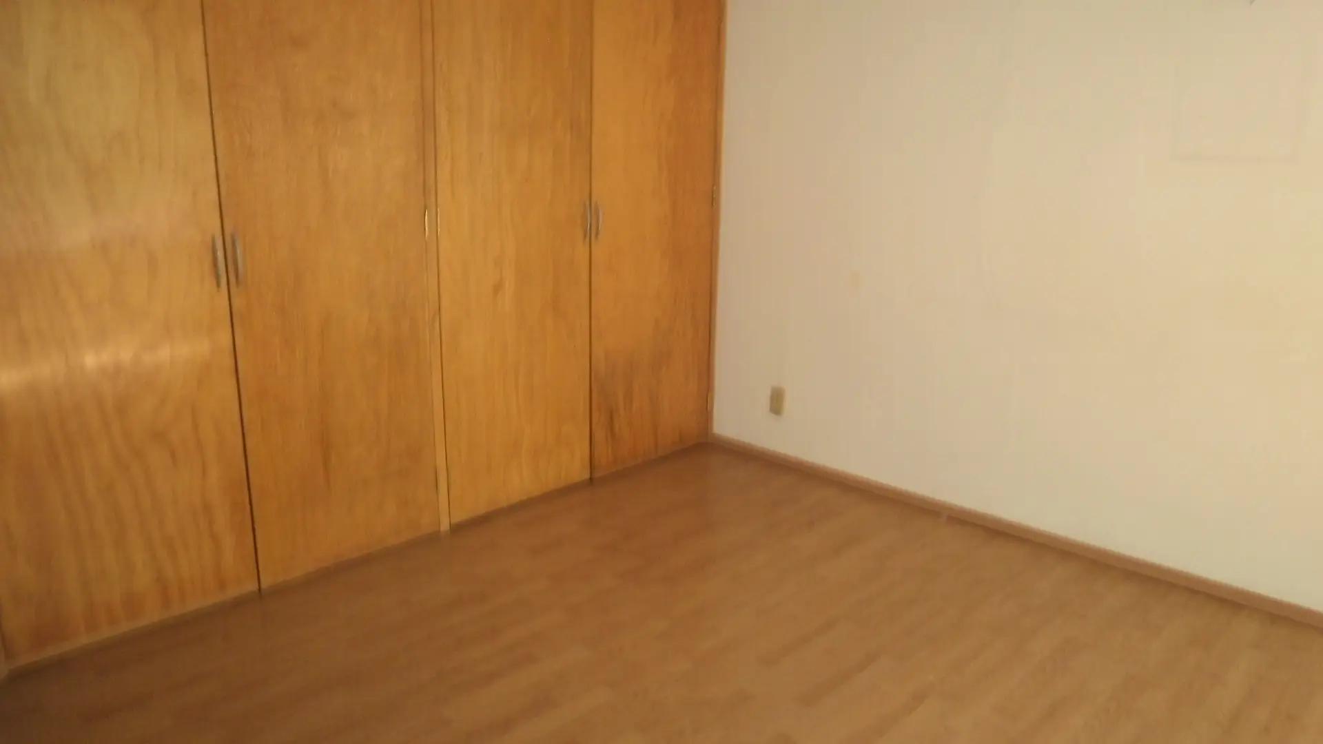 secondary property images 0