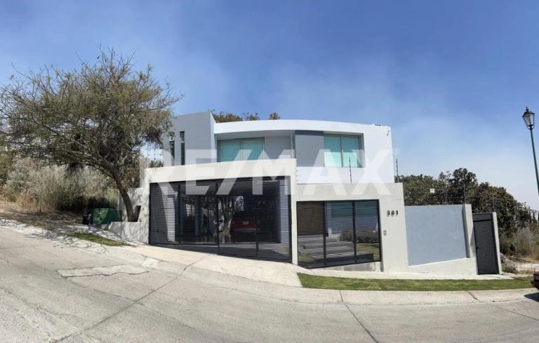 Property Image Property Image
