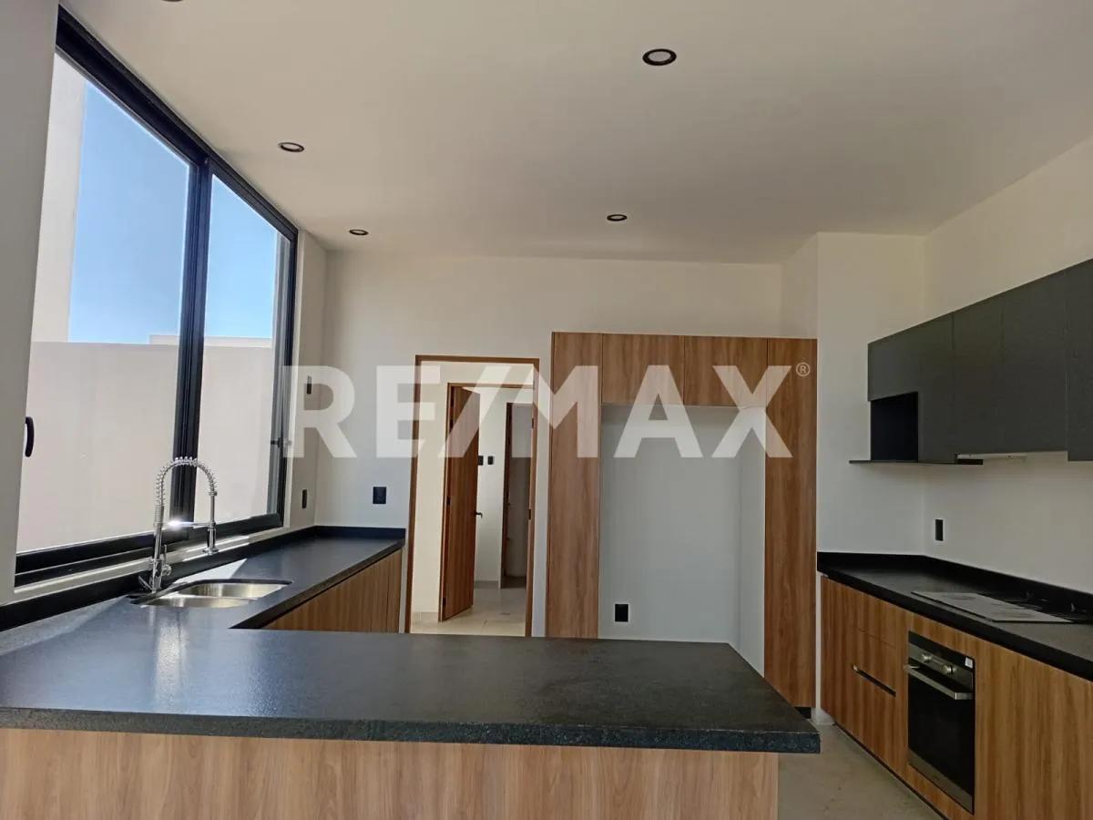 secondary property images 0