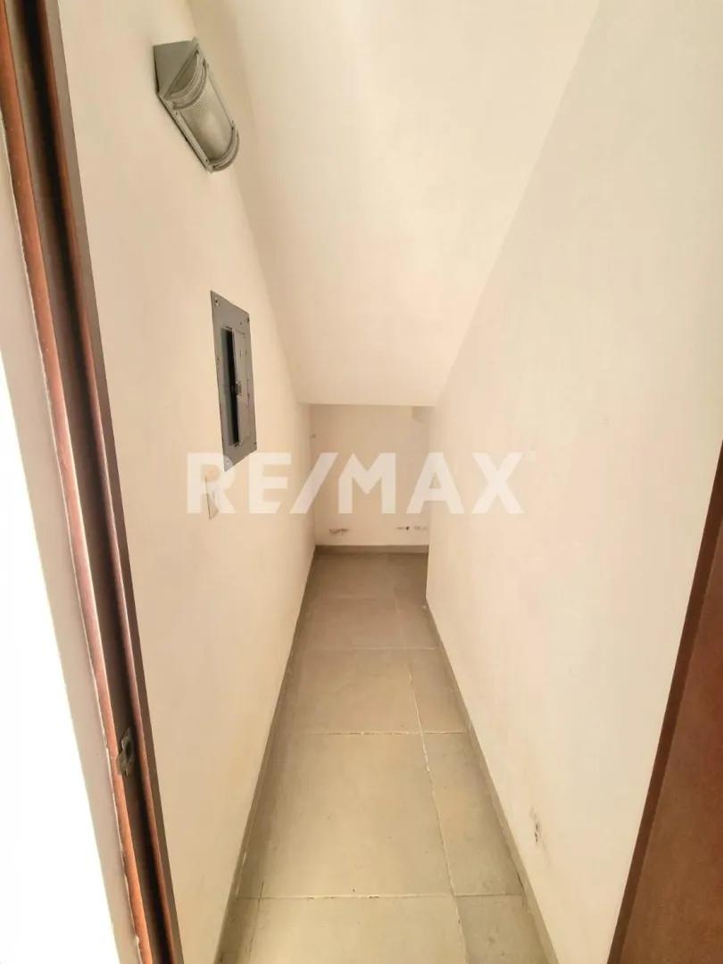 secondary property images 2