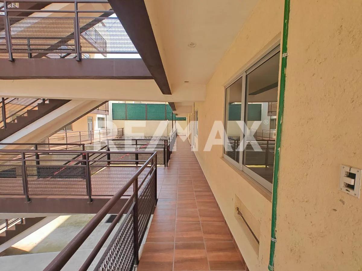 secondary property images 0