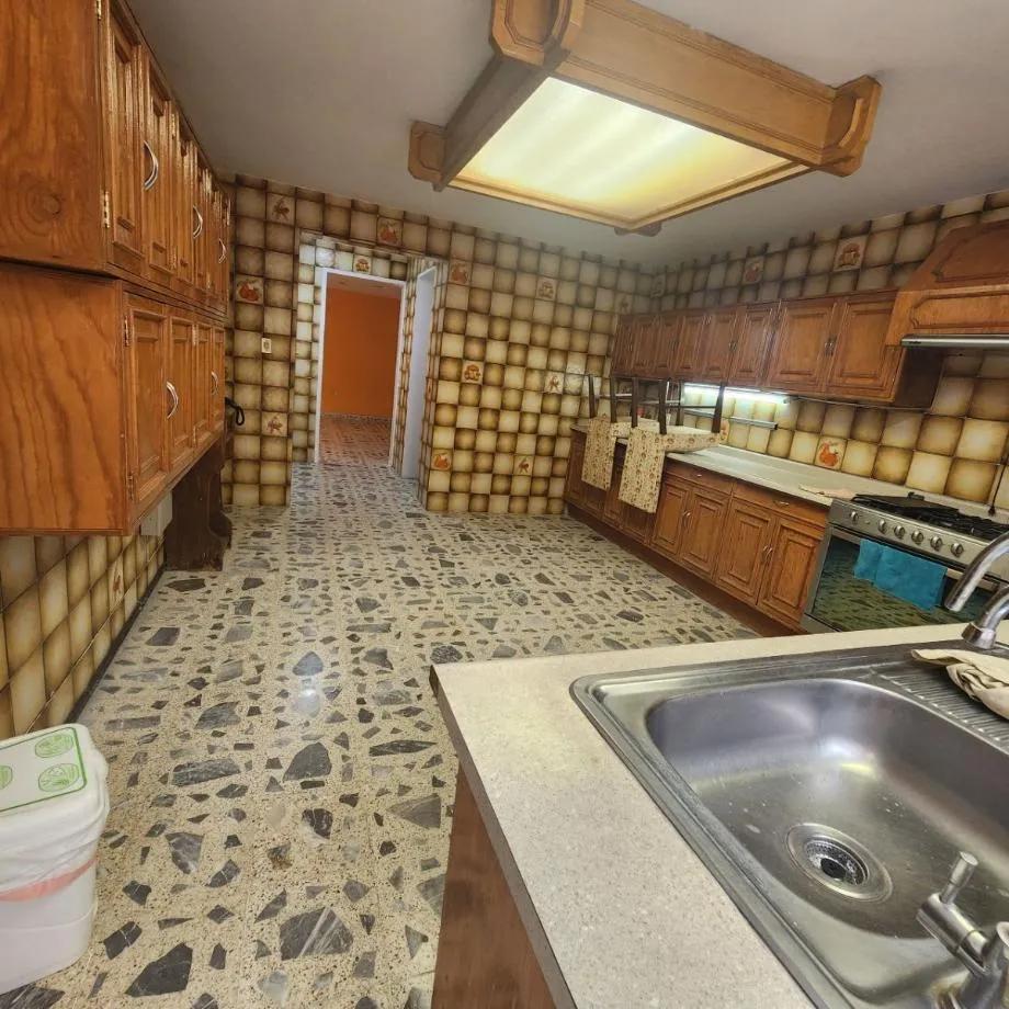 secondary property images 3