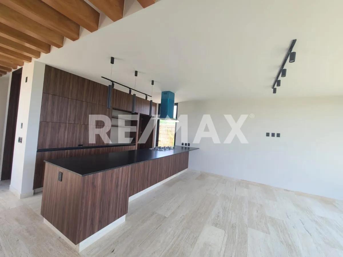 secondary property images 2