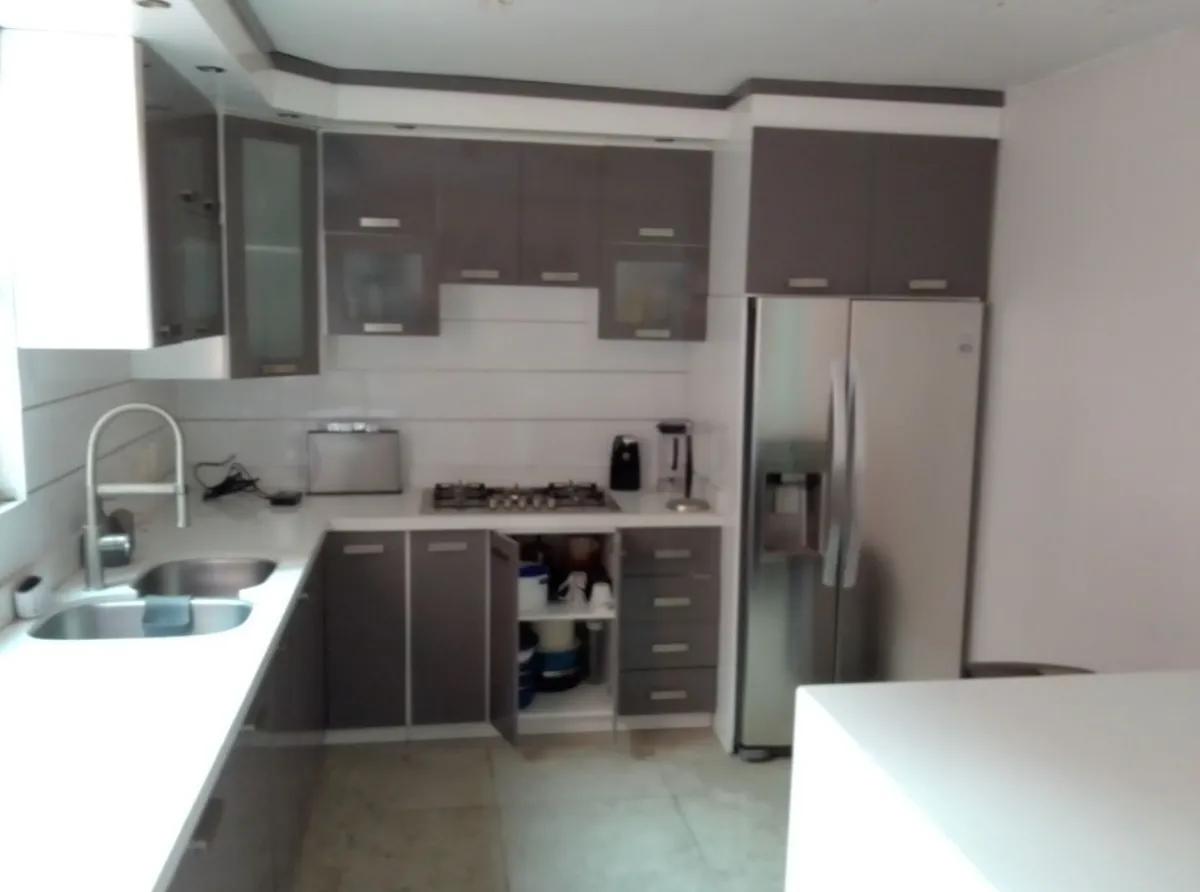 main property photo