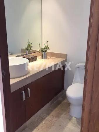 secondary property images 2