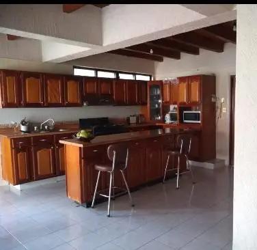 secondary property images 0