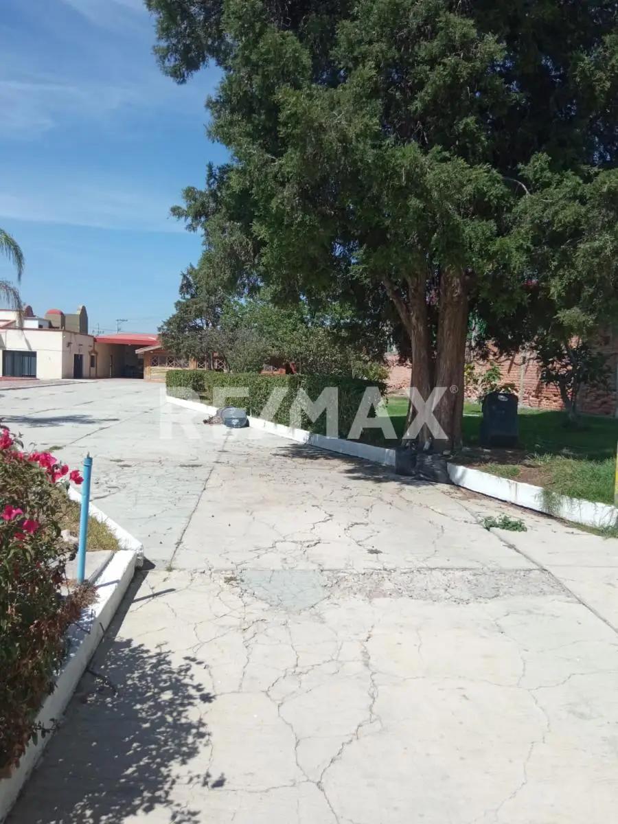 secondary property images 3