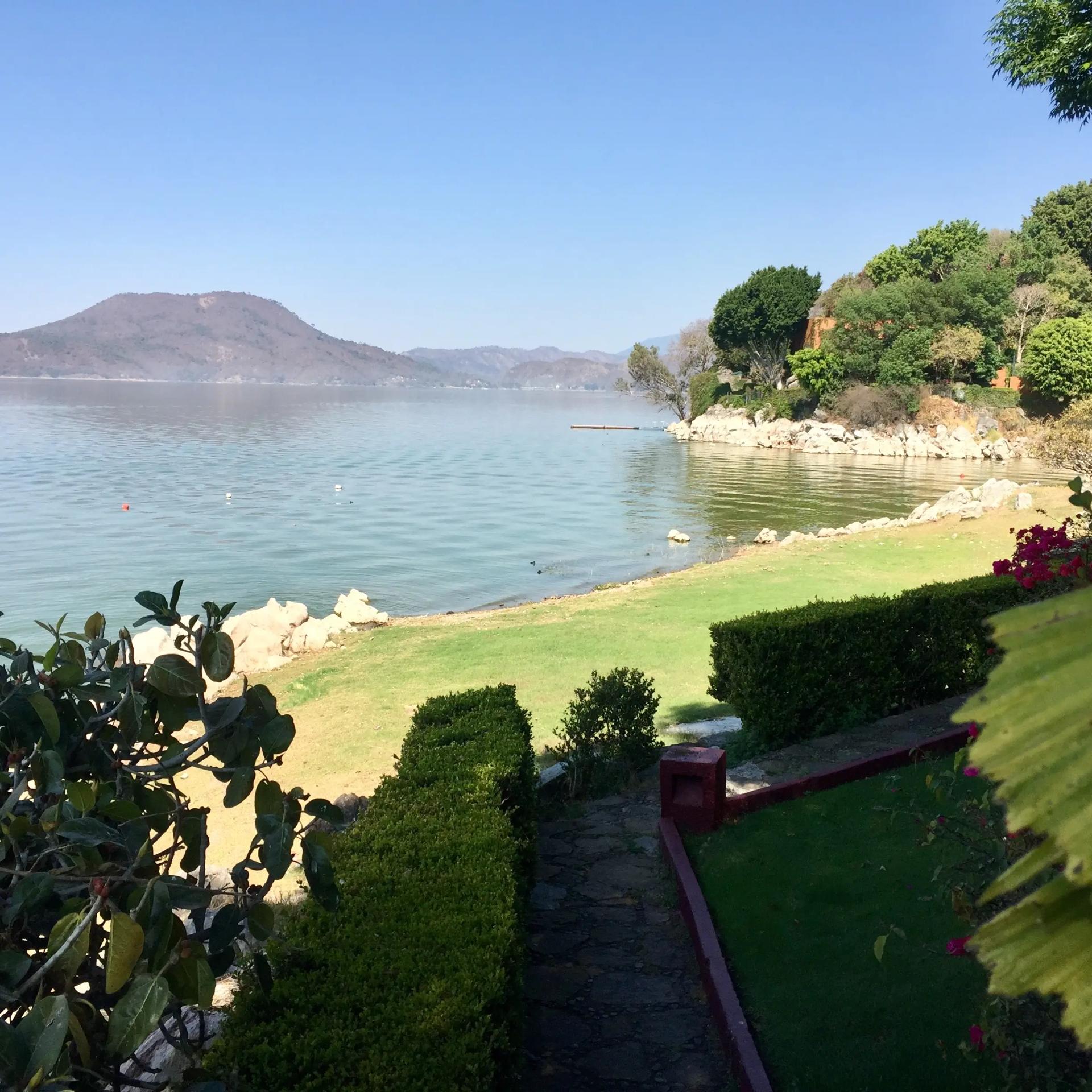 secondary property images 0