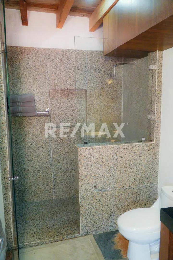 secondary property images 2