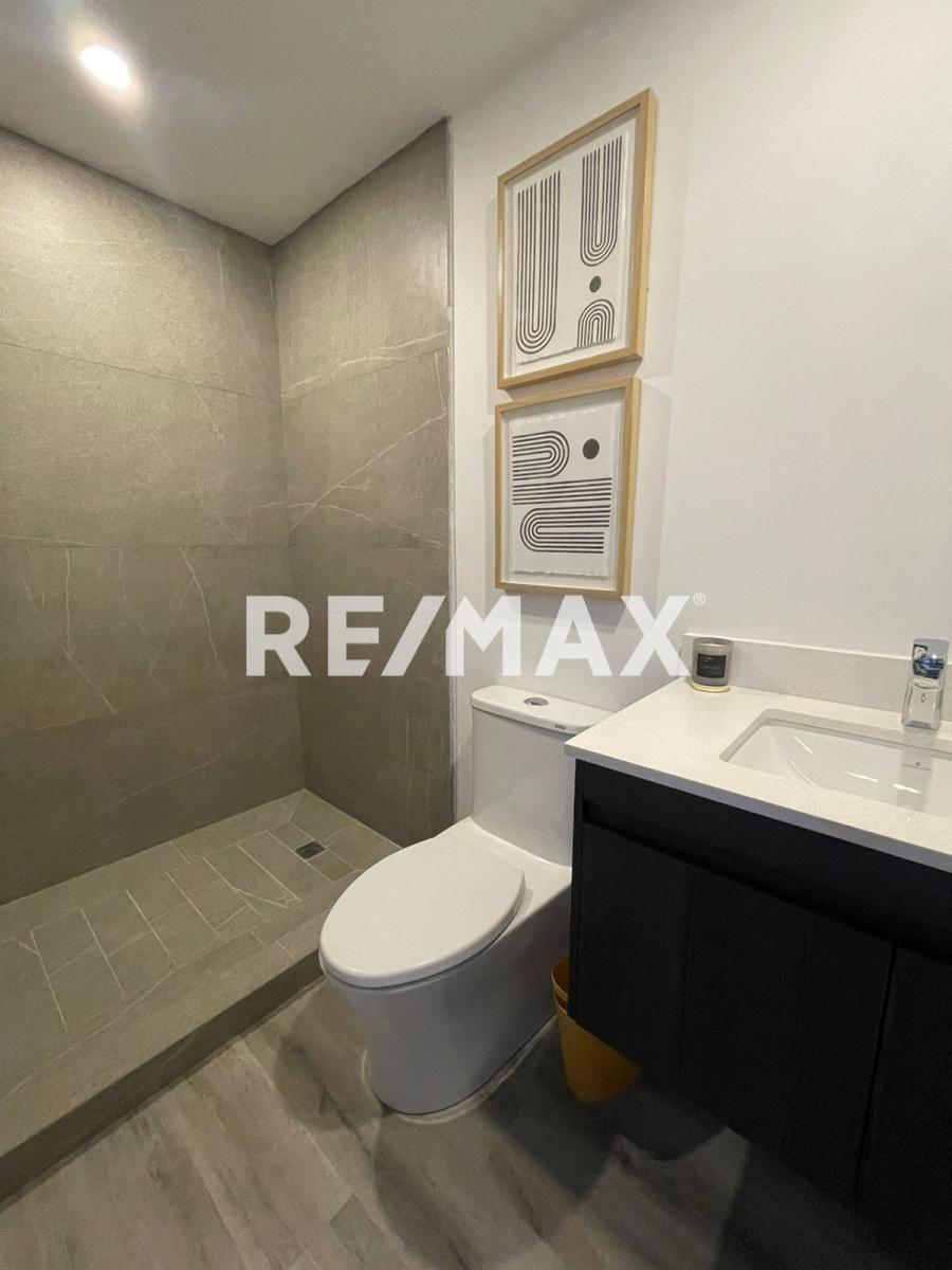 main property photo