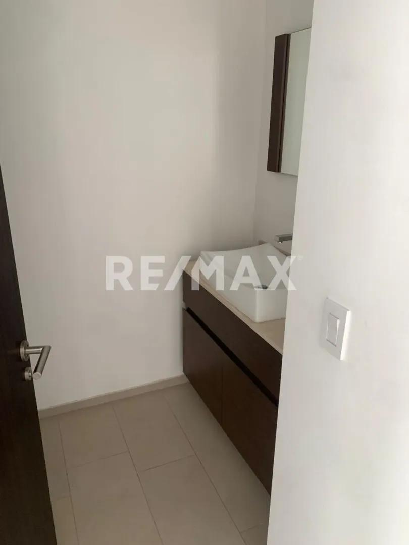 secondary property images 2