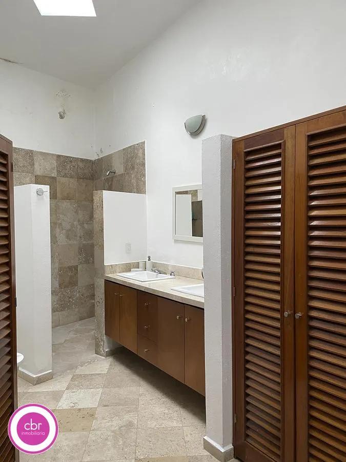 secondary property images 0