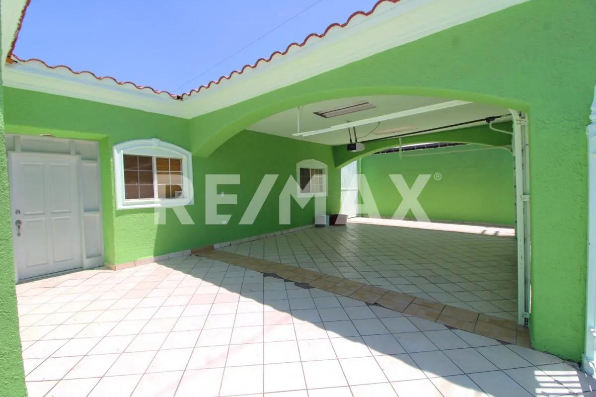 secondary property images 3