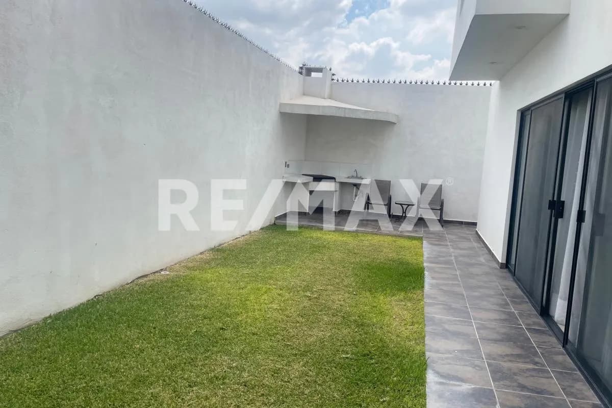 secondary property images 3