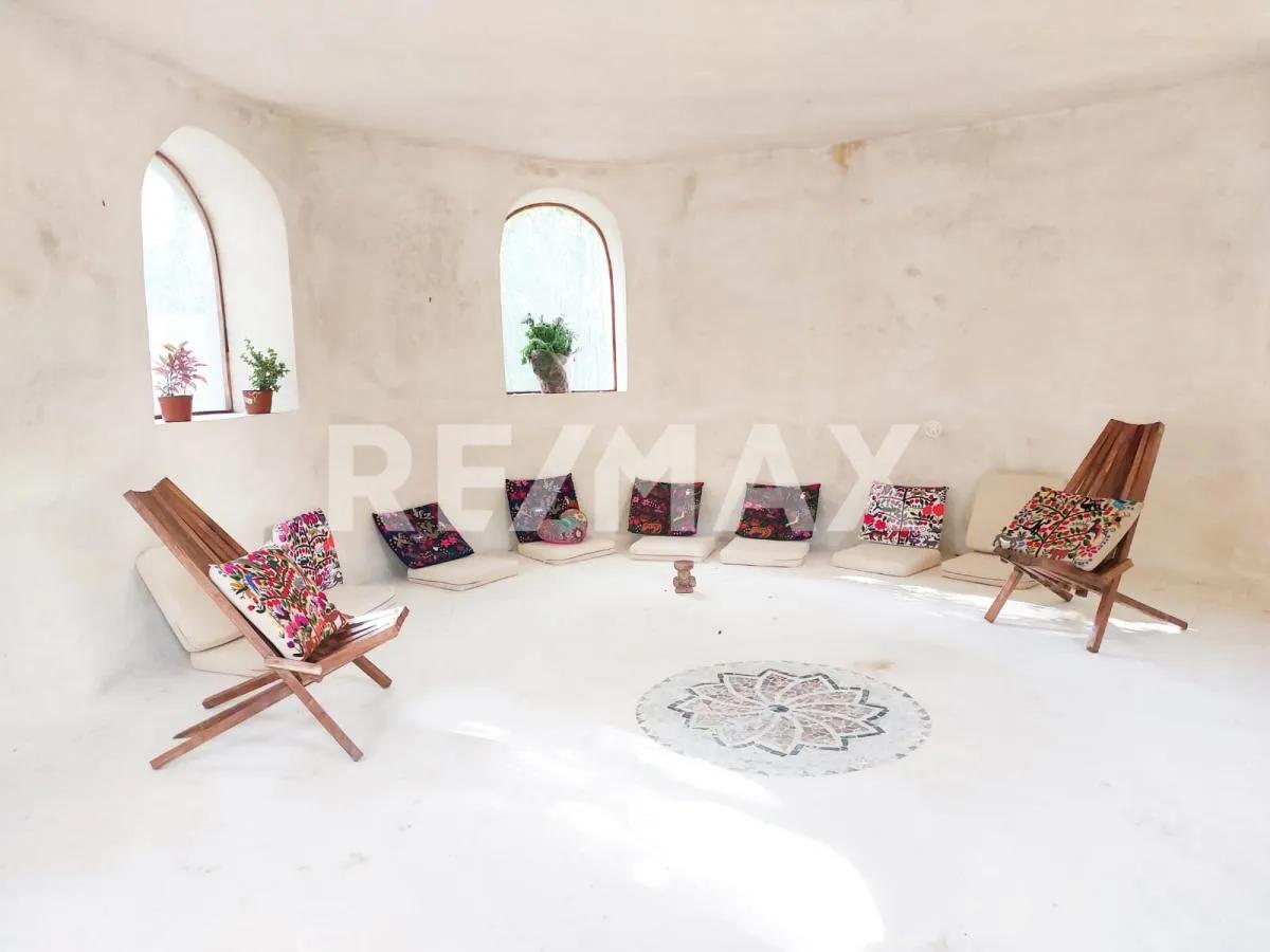 secondary property images 0