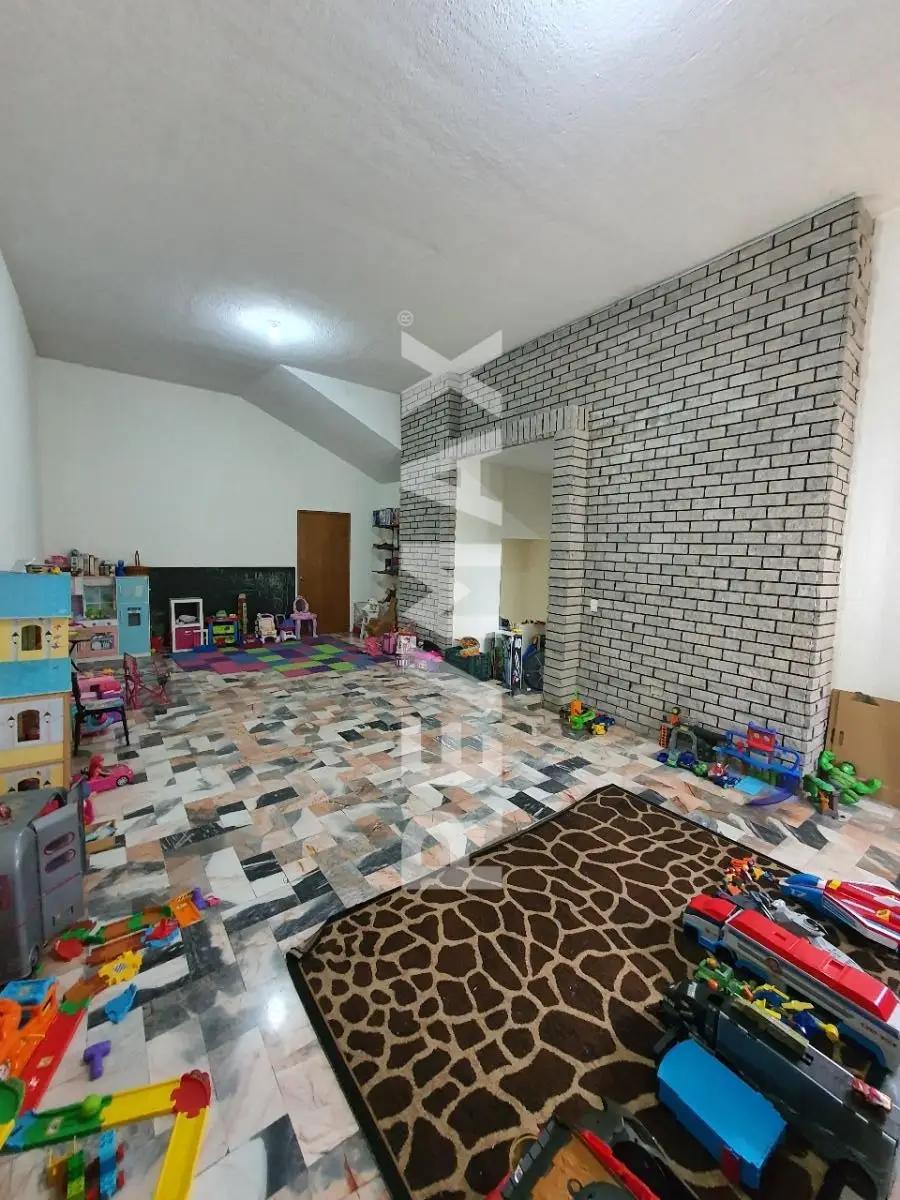 secondary property images 3