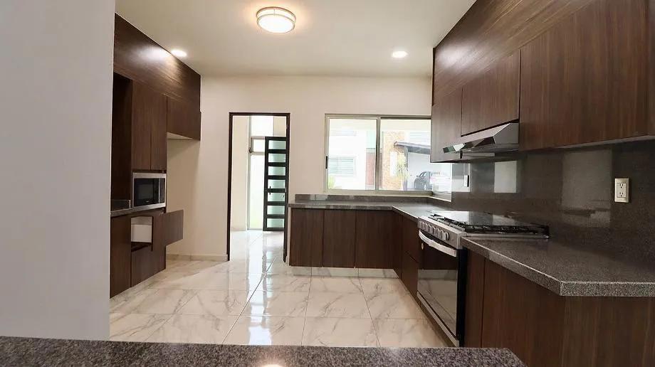 secondary property images 3