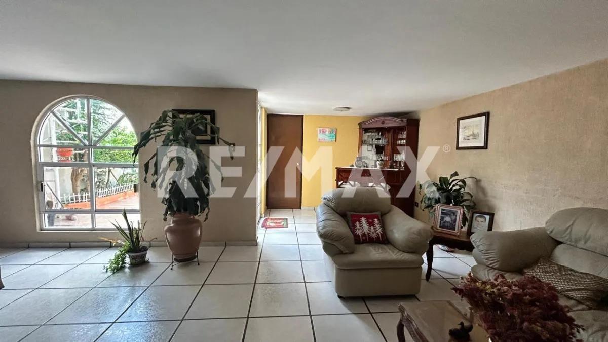 main property photo