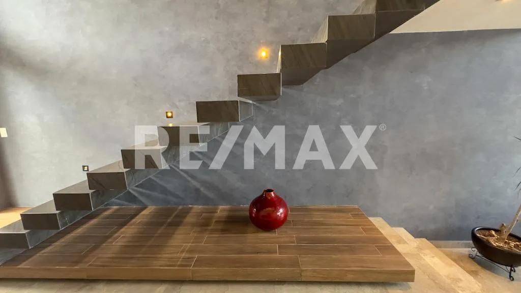 secondary property images 2