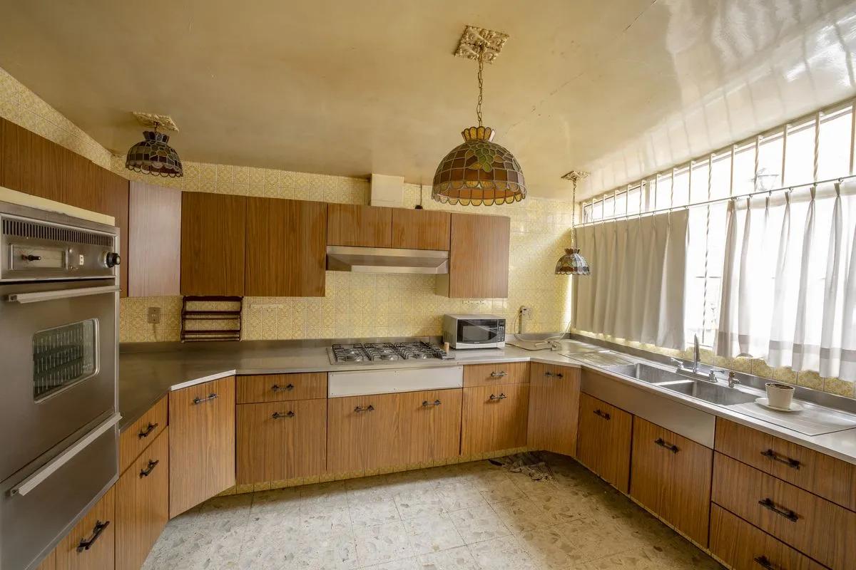 secondary property images 0