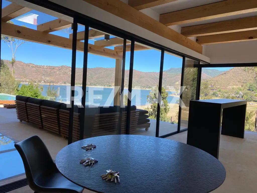 secondary property images 0