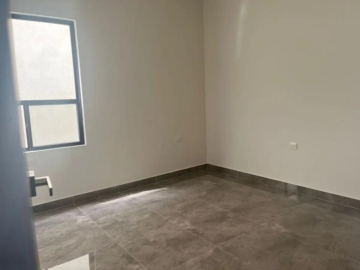main property photo