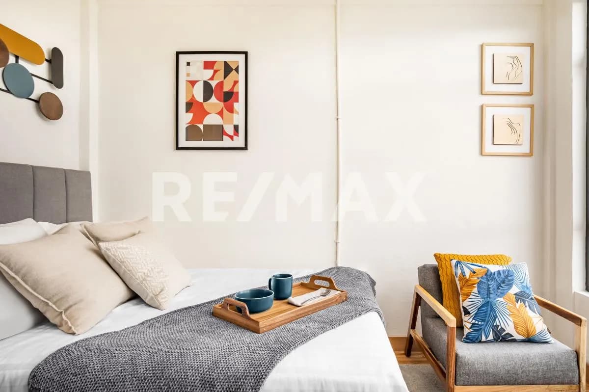 secondary property images 0