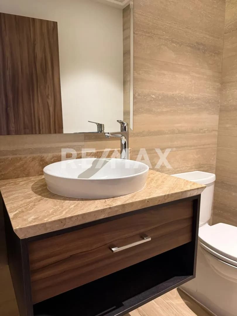 secondary property images 1