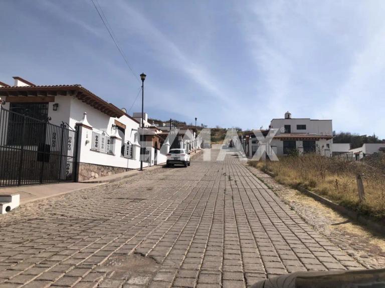 Property Image Property Image