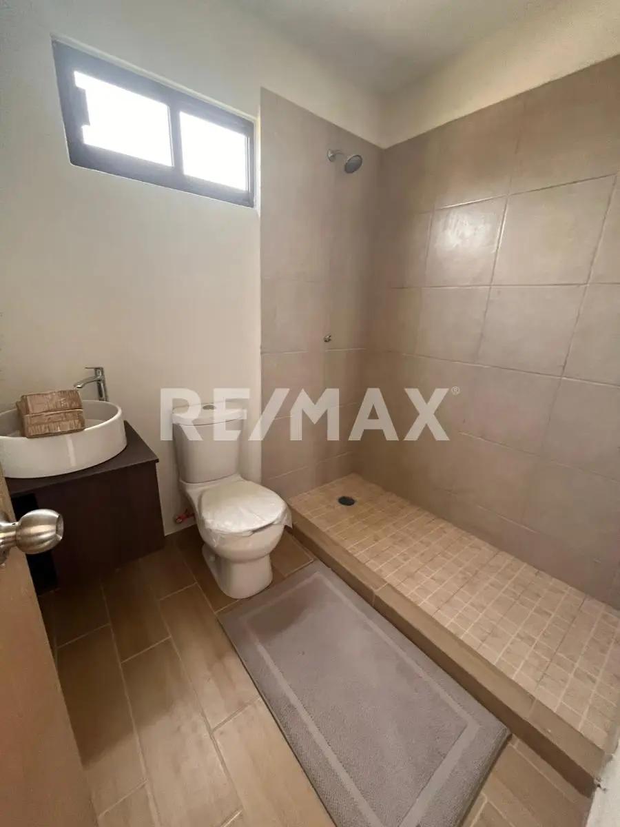 secondary property images 3