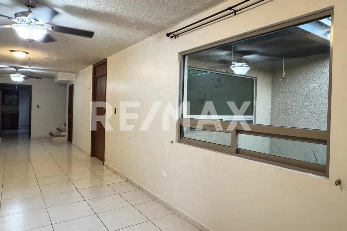 secondary property images 2