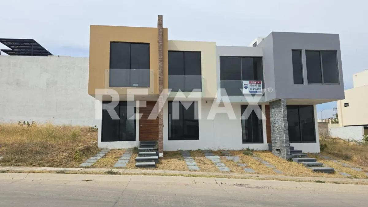 secondary property images 0