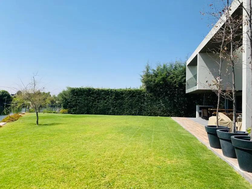 secondary property images 1