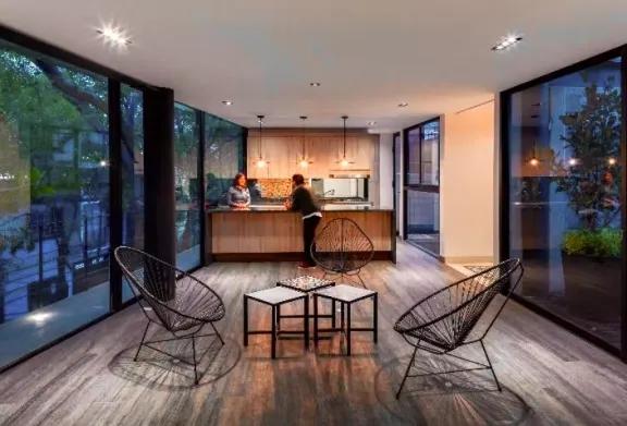 secondary property images 1