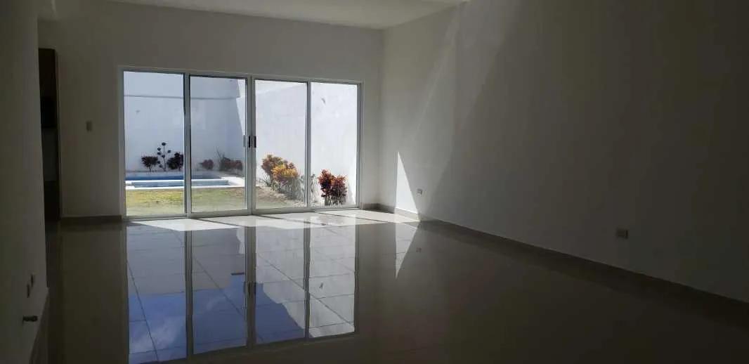 secondary property images 1