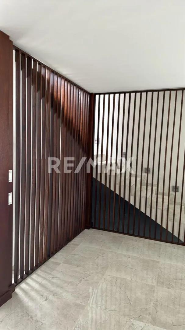 secondary property images 0