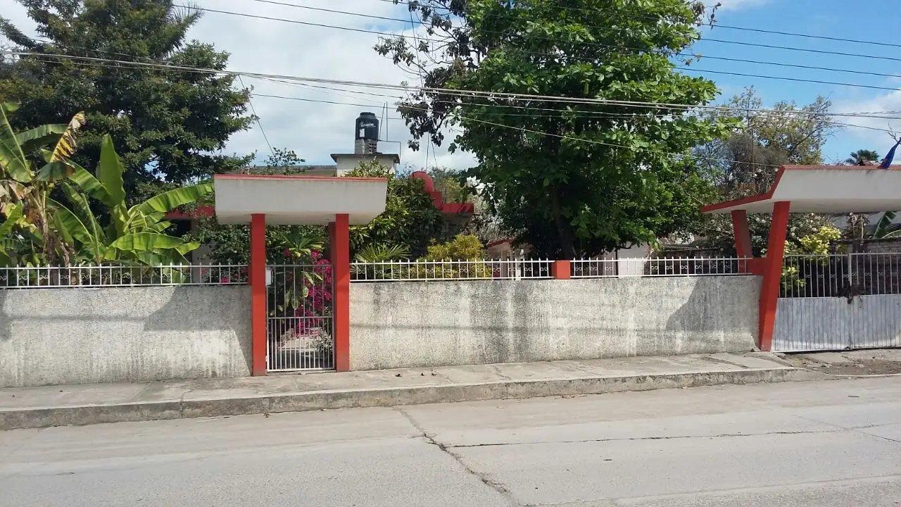 main property photo